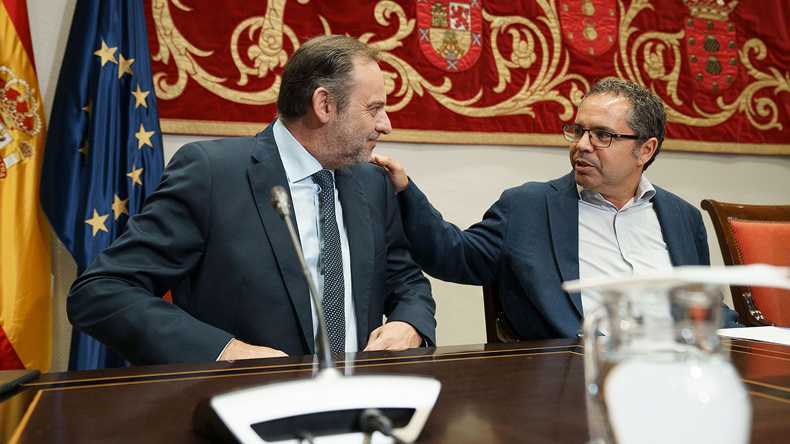 Abalos comparece en la comisión de Canarias