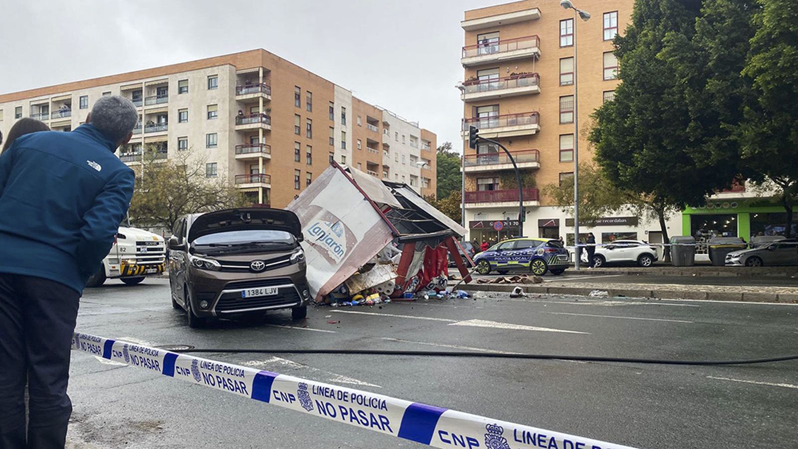 Accidente de autobús en Sevilla por el desvanecimiento del conductor