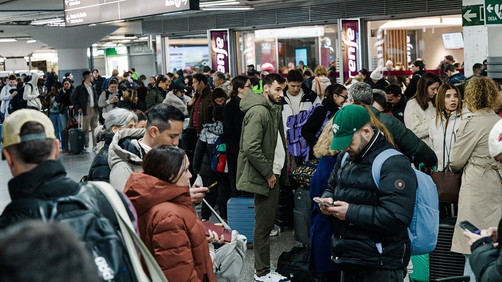 Sin trenes este lunes por la tragedia de Adamuz