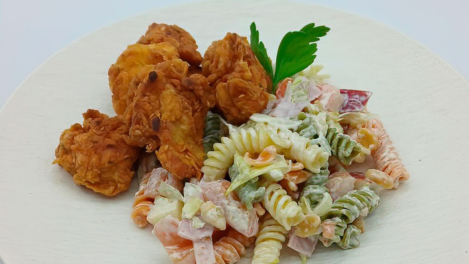 Cometelo, 28 mayo, lagrimitas pollo