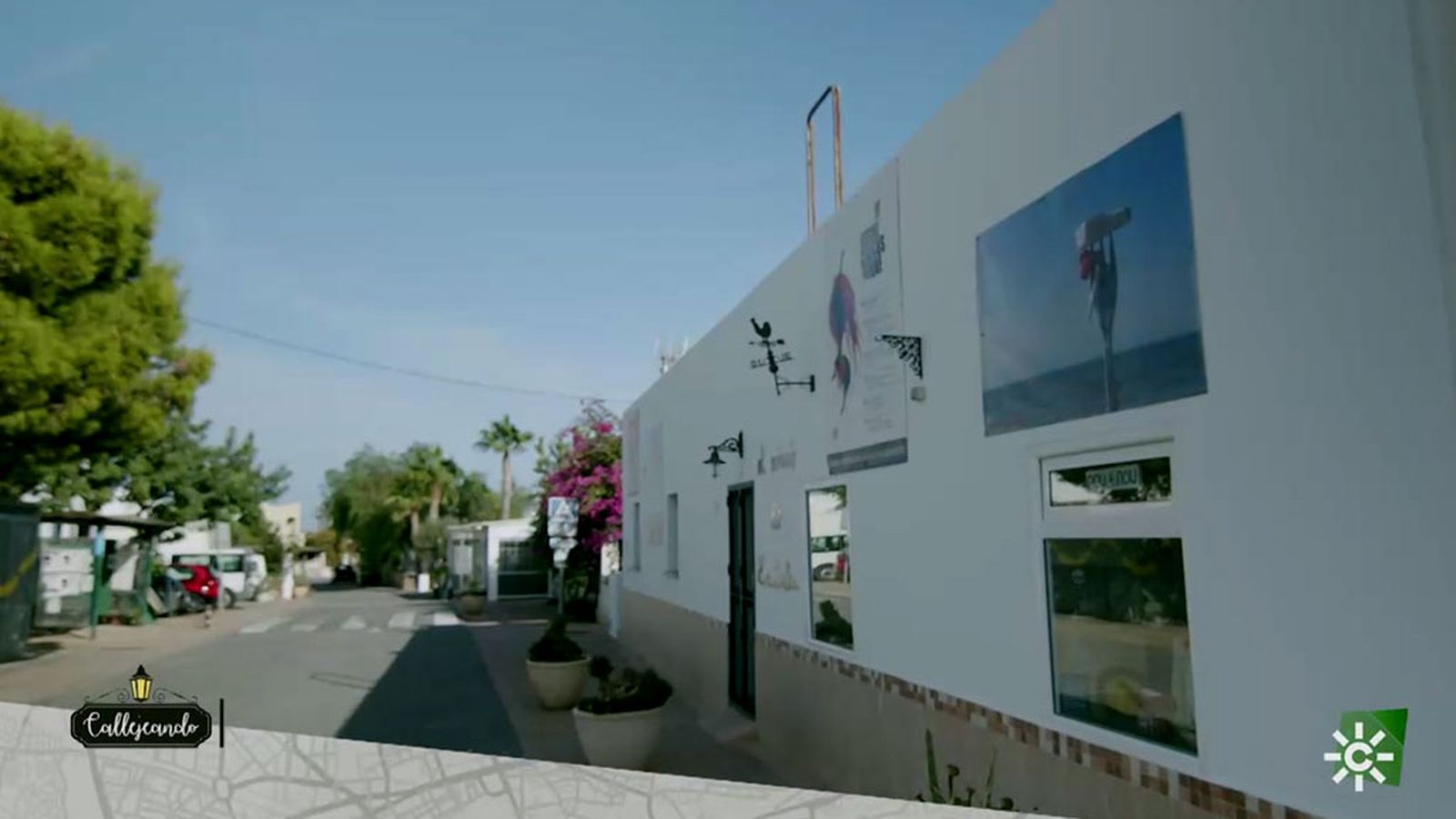 Calle Santa Bárbara en Rodalquilar: minas, oro, arte y Hollywood