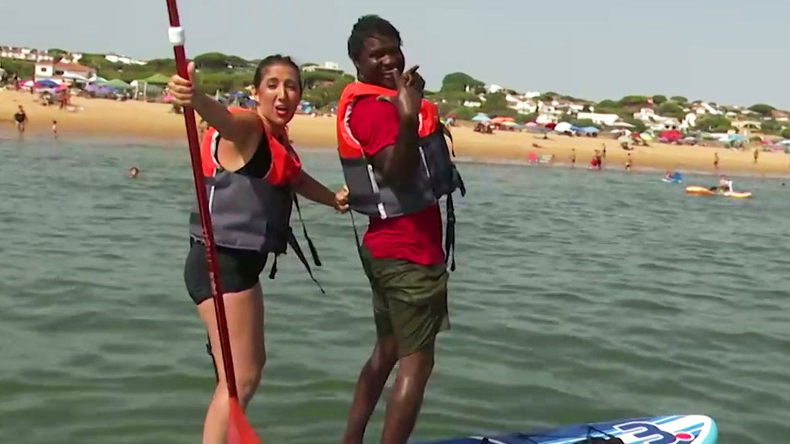 Disfrutamos de un divertido día en la playa de Mazagón y aprendemos a cocinar las famosas papas con choco