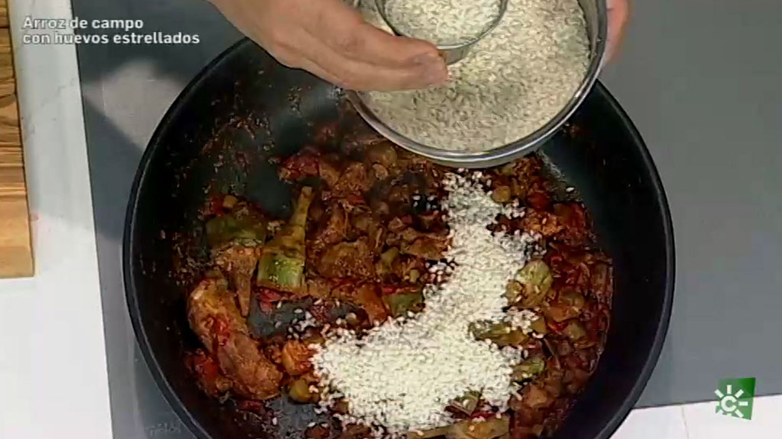 Cuantos vasos de arroz y de caldo hay que echar para una guiso